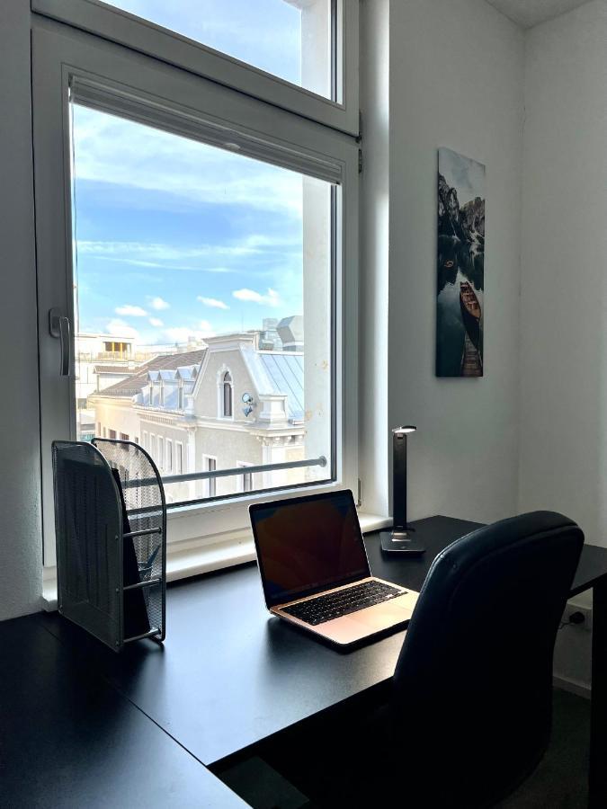 Penthouse Im Zentrum Von Bregenz Bagian luar foto